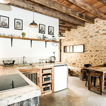 Apartment Maison Secrete 1 *